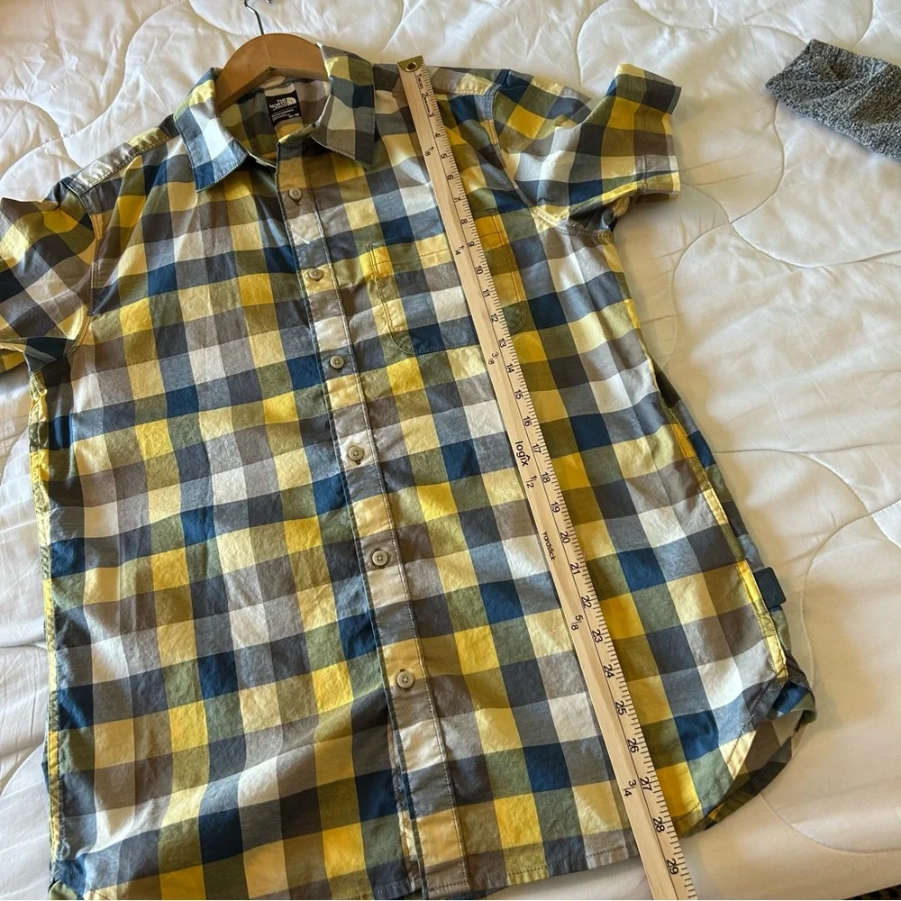 The North Face Blue Yellow Plaid Shirt. Size Medium.